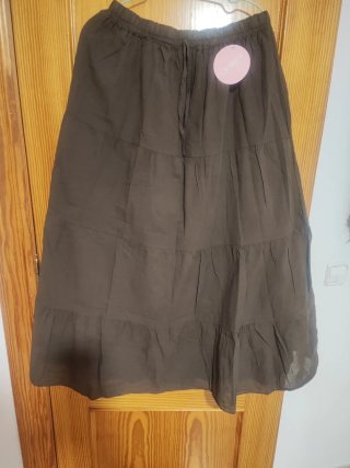 Falda larga marrón chocolate oversize