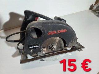 Pistola de clavos Laves + clavos