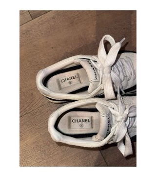 Chanel Zapatillas Deportivas Blancas y Negras