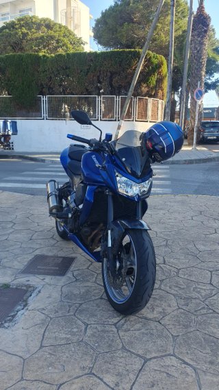 Kawasaki Z750