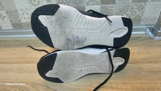 Tenis Puma Negros y Grises