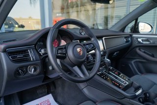 PORSCHE MACAN GTS 440 CV