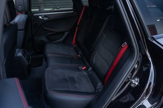 PORSCHE MACAN GTS 440 CV