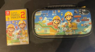 Nintendo Switch con Super Mario Maker 2 e accessori