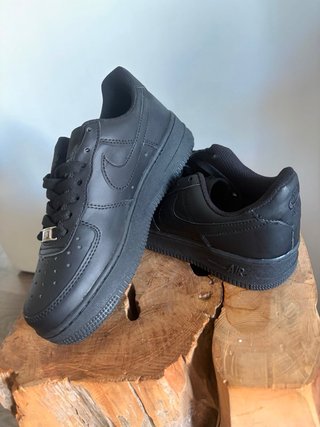 Nike Air Force 1 Negras Talla 37,5