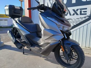 Voge SR3 Maxi Scooter Negra/Gris
