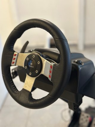 Logitech G27 + cambio en H + pedalera + cockpit