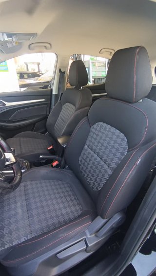 MG ZS 2024