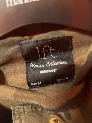 Chaqueta Camuflaje con Bordado Dragón
