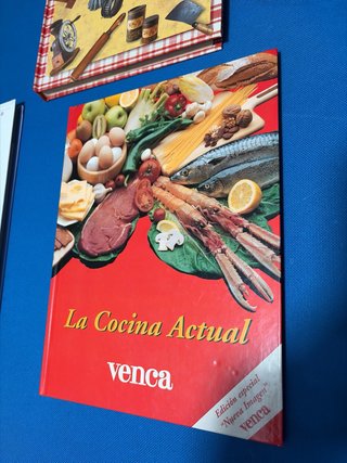 3 libros de cocina, La cocina de la abuela, etc