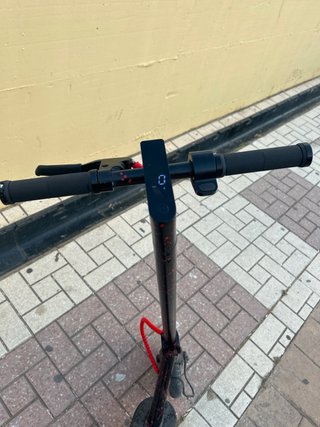 Patinete Xiaomi M365 Modificado tiene cargador