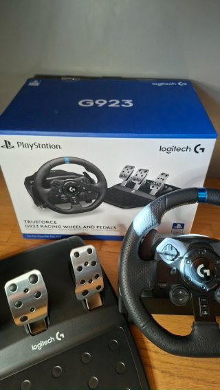 Volante Logitech G923 PS4/PS5