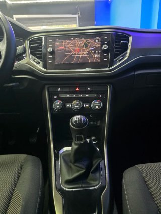 Volkswagen T-Roc 2019