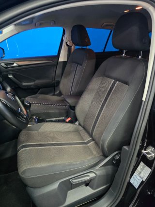Volkswagen T-Roc 2019
