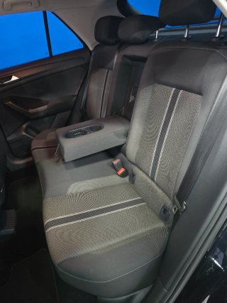 Volkswagen T-Roc 2019