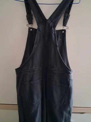 Peto vaquero negro Pull&Bear mujer