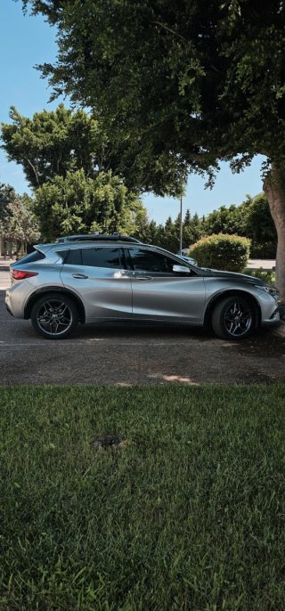 Infiniti Q30 2015