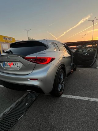 Infiniti Q30 2015