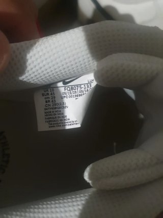Zapatillas Nike Blancas y Marrones