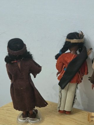 Set di tre pupazzi nativi americani Carlson