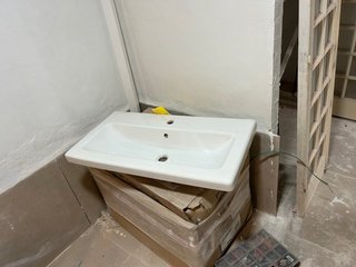 Lavabo de porcelana 84x43