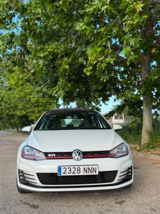 Volkswagen Golf GTI perfomance