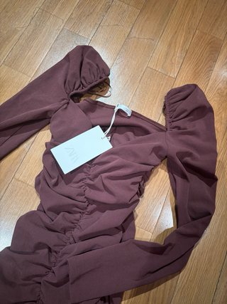 Vestido ZARA drapeado corto marrón T. S