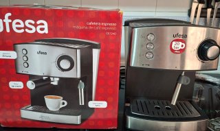 Cafetera Ufesa Express con vapor. Nueva sin usar