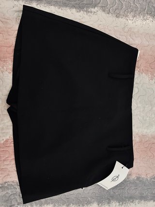 Falda pantalón negra Stradivarius nueva
