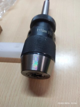 Portabrocas 1-16mm B16 con Cono Morse MT2