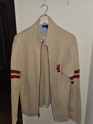Chaqueta Tommy Hilfiger Beige con Logo H
