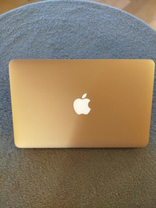 MacBook Air Intel Core i5 4GB RAM 128GB SSD