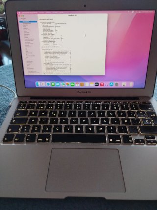 MacBook Air Intel Core i5 4GB RAM 128GB SSD