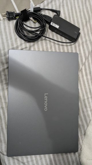 Portátil Lenovo IdeaPad Slim 3 16ARP10