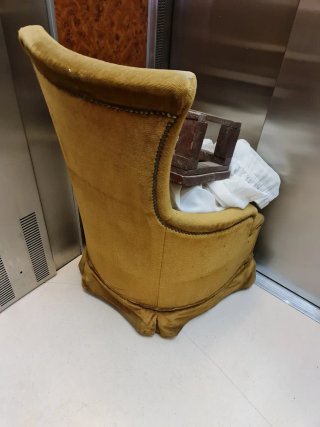 (C.1900) Butacas Históricas - Terciopelo de Seda