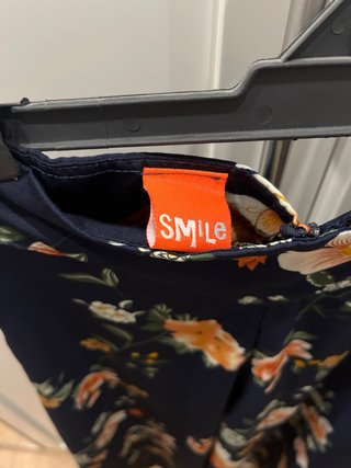 Pantalón ancho estampado flores y aves marca