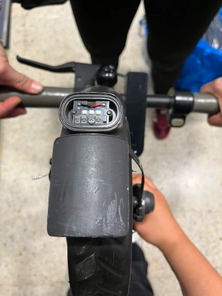 Patinete Eléctrico Negro