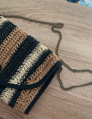 Bolso de mano de rafia a rayas de sfera