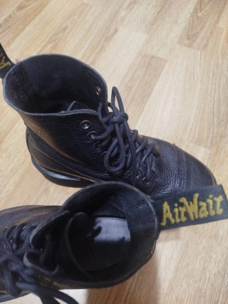 Stivali Dr. Martens Neri