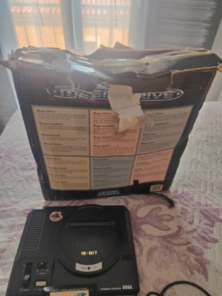Sega Mega Drive con 6 juegos