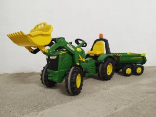 Tractor John Deere 8400 a pedales + remolques
