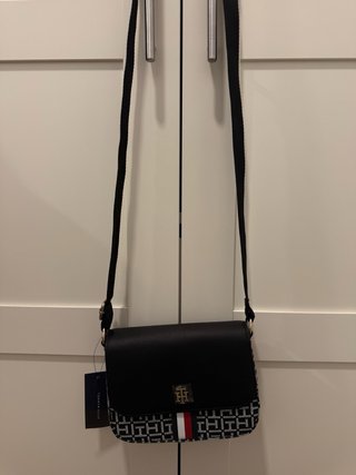 Bolso Guess Negro Original Tenemos varios modelos