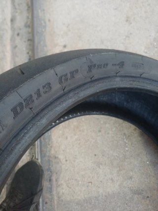 Dunlop D213 180/60-17 Neumático Moto