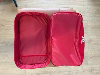 Borsa Sportiva Adidas Tiro 30L con Scomparto Scarpe Rossa