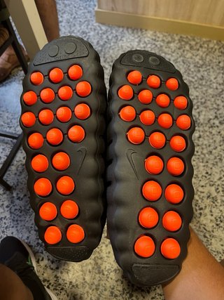 Chanclas Nike Negro Tallan 45 pero son un 47,5