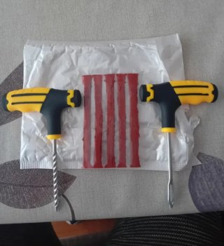Kit antipinchazos precintado