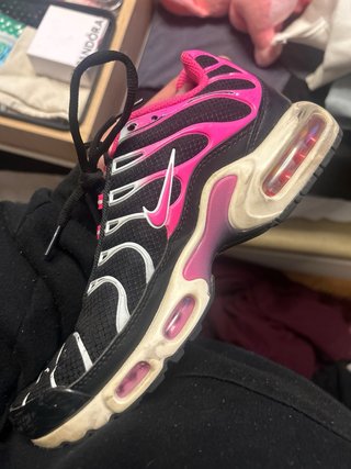 Nike TN Mujer Negro y Rosa