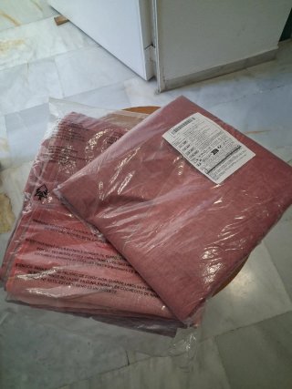 4 Cortinas Poliéster Morado y Rosado 1'30x2'40