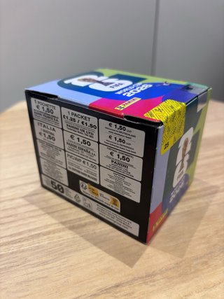 Caja de cromos Panini Oficial Mundial FIFA 2026