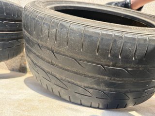 Pareja neumáticos Bridgestone 245/40/17